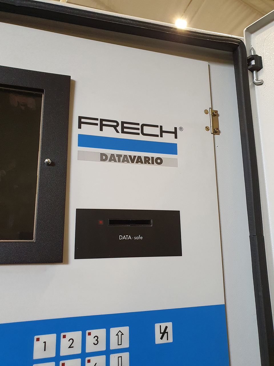 Reconditioning of Frech DAW 50 hot chamber die casting machine