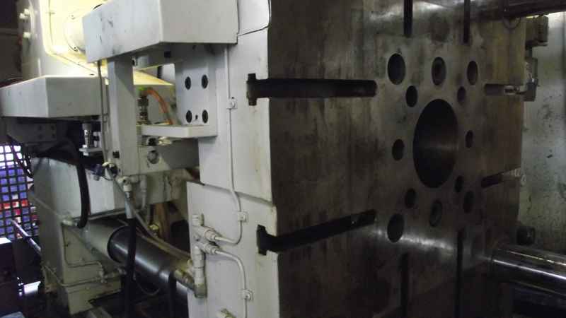 Urpe CC-125 İkinci el sıcak kamaralı basınçlı döküm makinesi