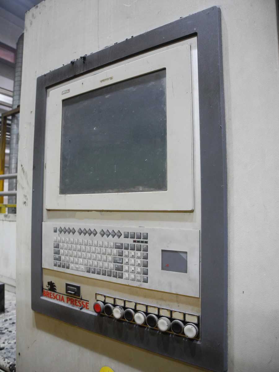 IDRA OL 900 PRP İkinci el soğuk kamaralı basınçlı döküm makineleri KK1381