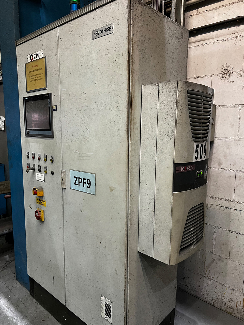 ZPF ST-G2T4 CH HT melting and holding furnace O1823, used