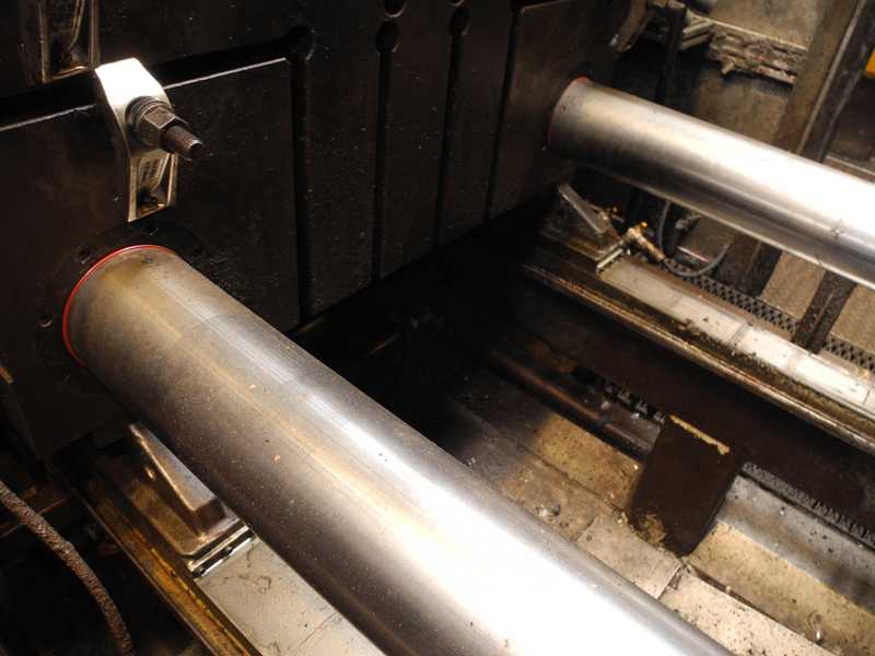 Frech DAK 250-34 İkinci el soğuk kamaralı basınçlı döküm makineleri KK1364