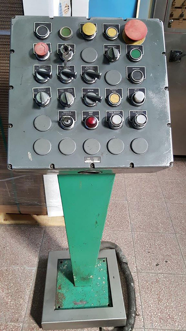 Triulzi CASTMATIC 700 İkinci el soğuk kamaralı basınçlı döküm makineleri, KK1444