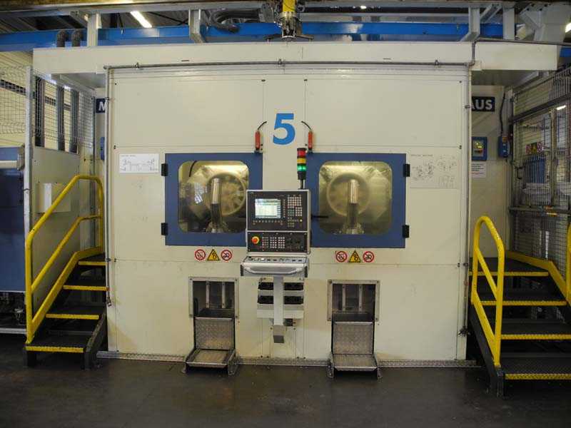 Maus drilling- and turning center for aluminium wheels line 5, used