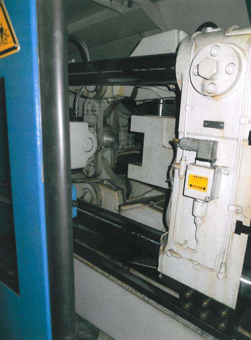 Frech DAW 80 E sıcak kamaralı döküm makinesi, kullanılmış