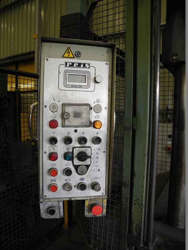 Reis SEP 9-30 trimming press, used