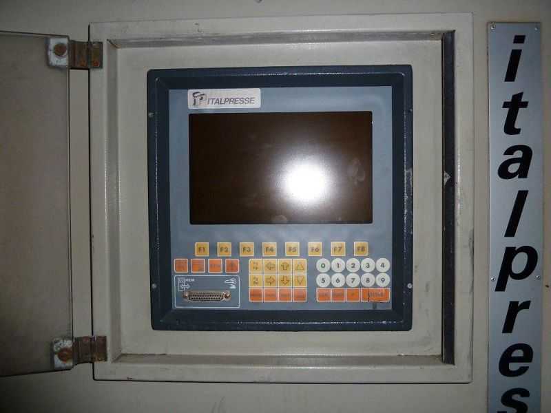Italpresse IP 200 SC soğuk kamaralı basınçlı döküm makinesi, kullanılmış