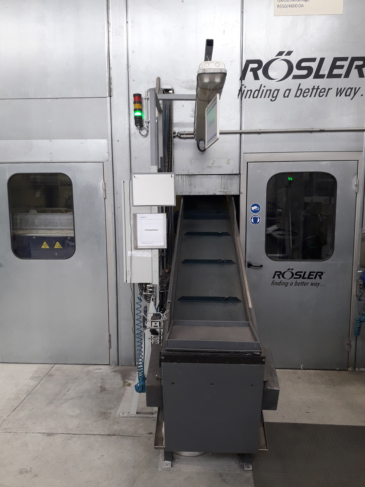 Rösler R550/4600 DA continuous feed system GA2238, used