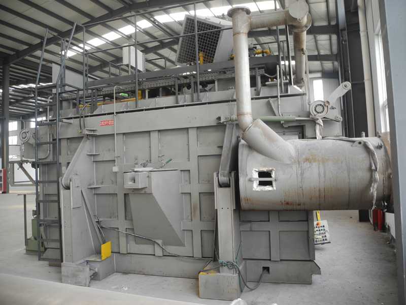 ZPF SP-G1T10 Aluminum melting and holding furnace for chips, used O1613