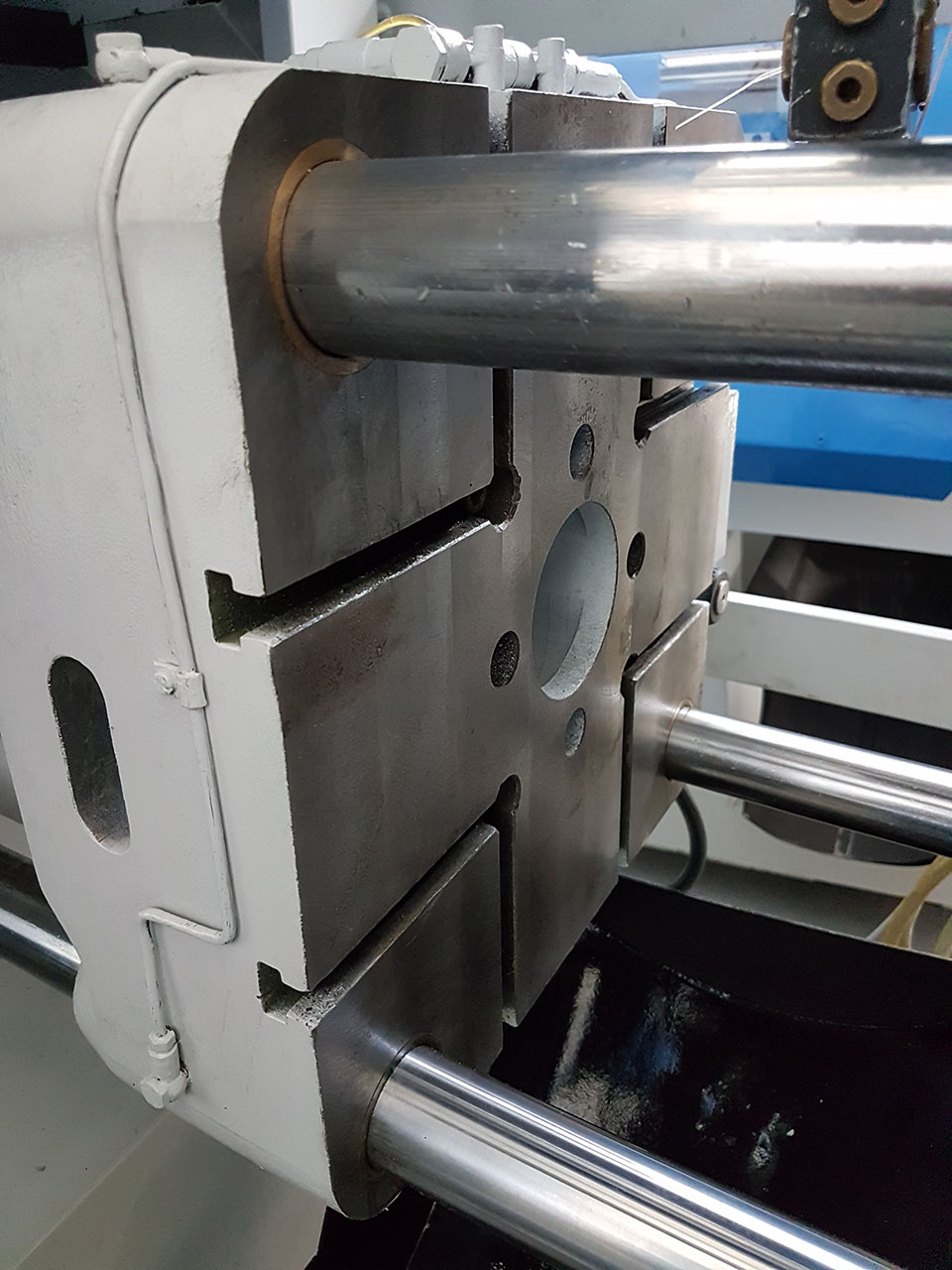 Frech 20 S DV İkinci el sıcak kamaralı basınçlı döküm makinesi WK1379