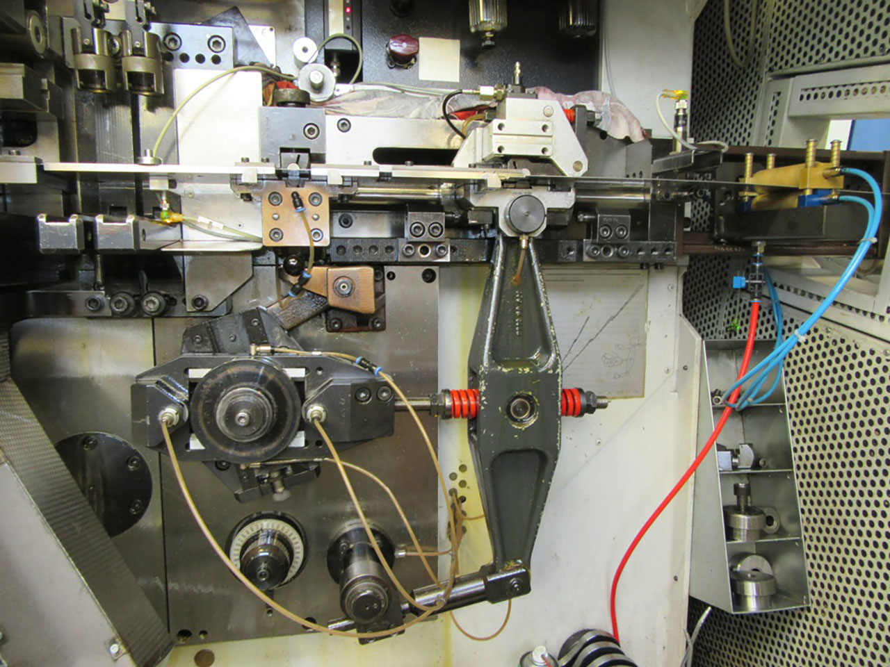 Bihler GRM 80 damgalama ve şekillendirme makinesi PR2468, kullanılmış