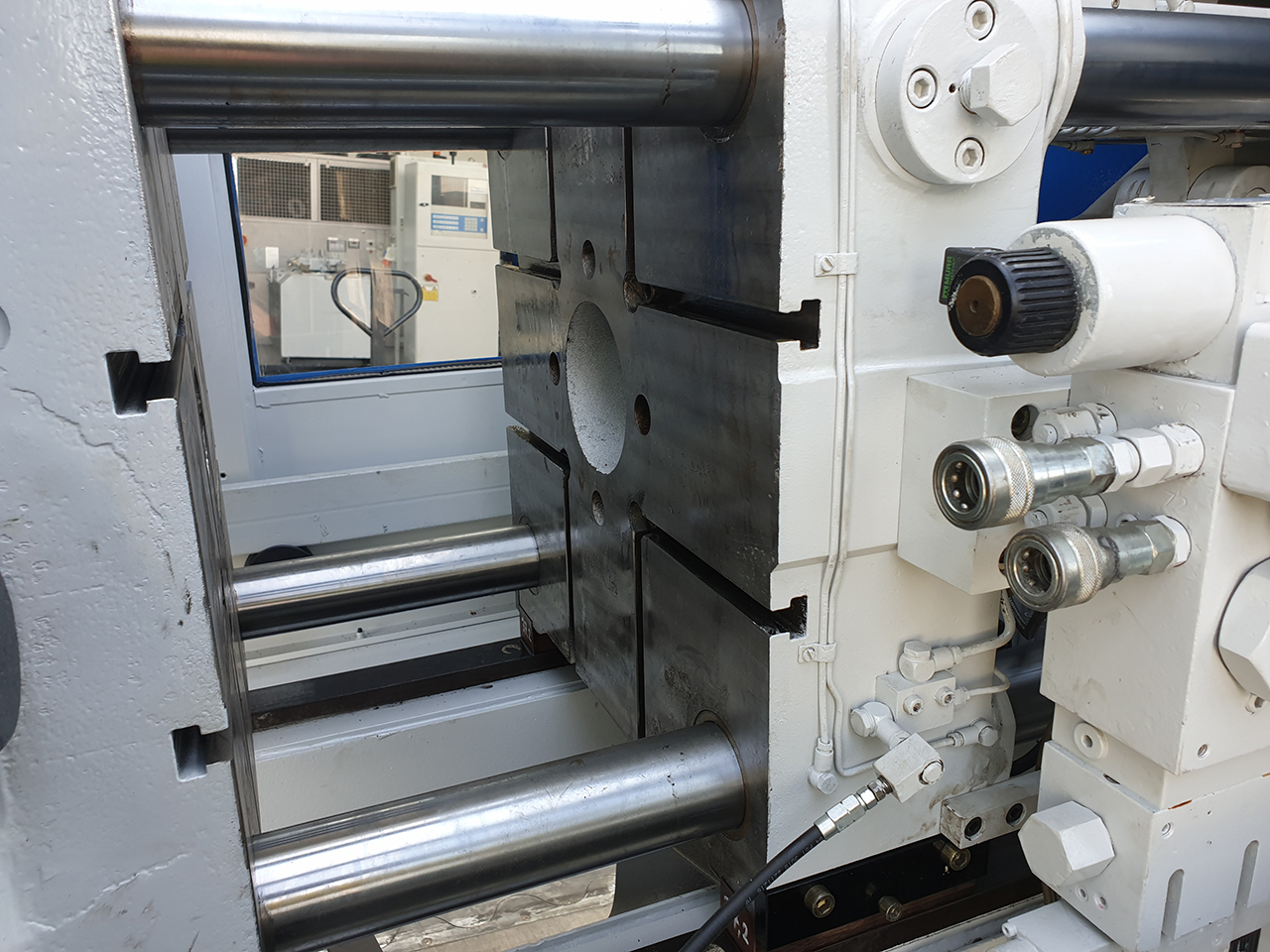 Regeneracja maszyny do odlewów ciśnieniowych z gorącą komorą Frech DAW 80