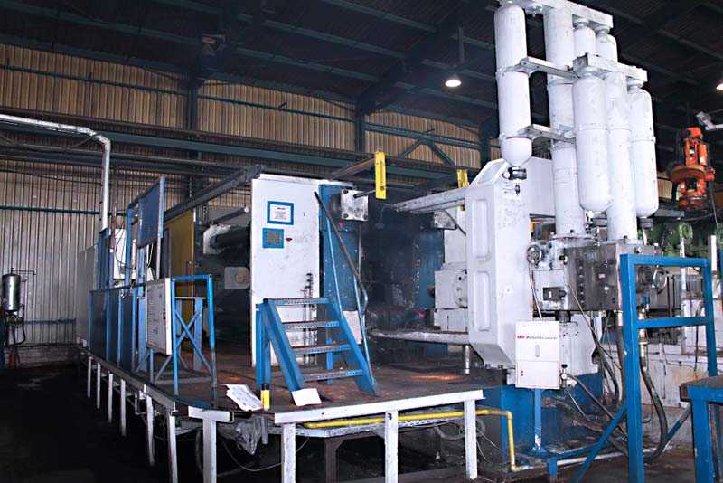 WUXI JS 200H cold chamber die casting machine, used KK1302